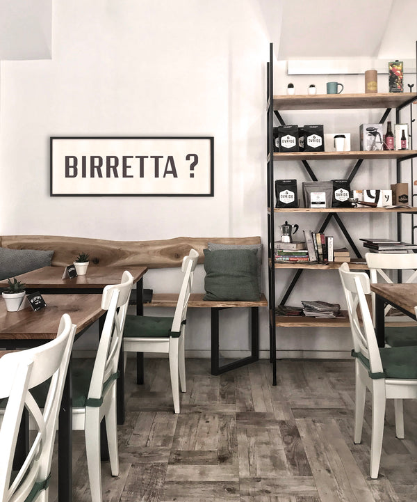 Insegna "Birretta?" dipinta a mano