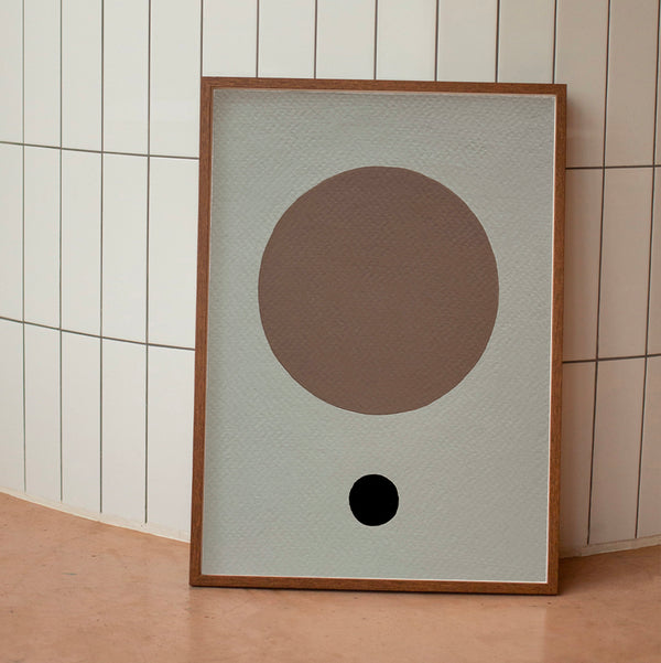 Quadro astratto dipinto a mano di due cerchi su sfondo azzurro